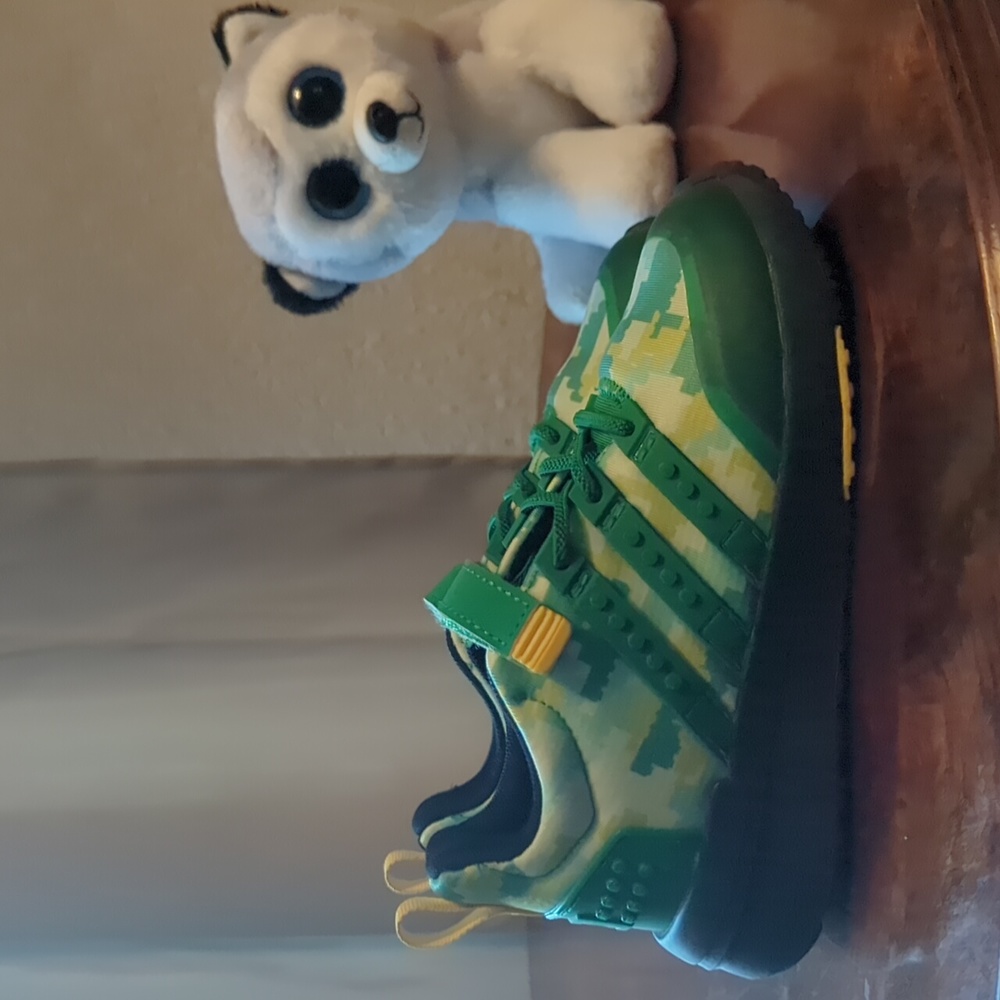 Adidas LEGO sneakers Toddler size 10 k EUC condition